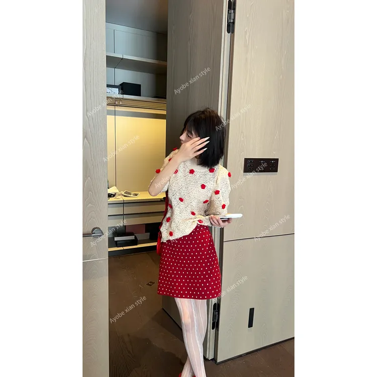 【AYOBE】小贤 12月20日10:00新品 羊毛甜美气质温柔氛围感花朵毛衣