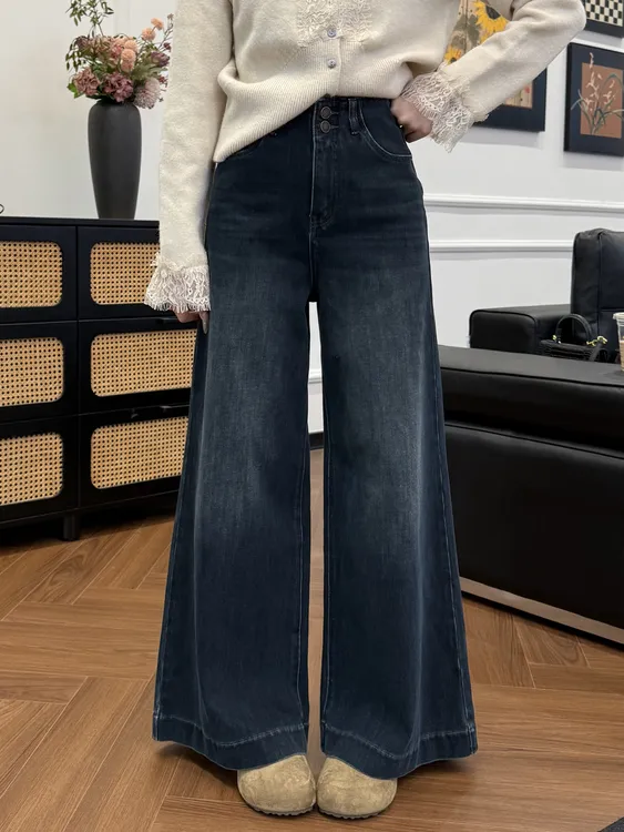 DALIANSU/大脸酥-4743  秋冬高腰设计感喇叭牛仔裤