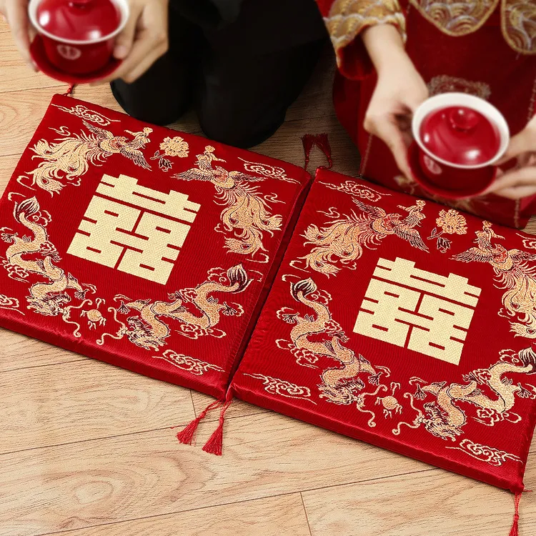 结婚敬茶跪垫新郎新娘改口加厚垫子磕头喜垫红色坐垫婚庆用品