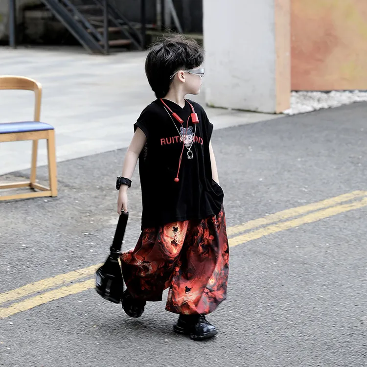 男童哪吒夏季无袖套装中小童帅气亮灯背心灯笼裤两件套儿童服装