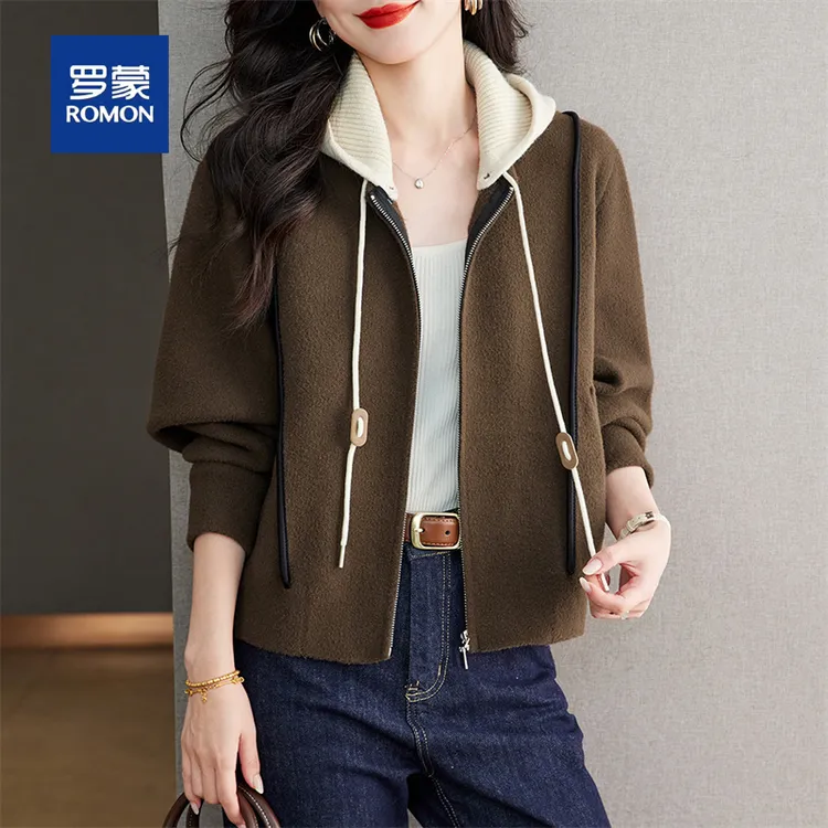 罗蒙小个子妈妈秋装连帽针织棒球服外套女新款时尚外搭开衫上衣女