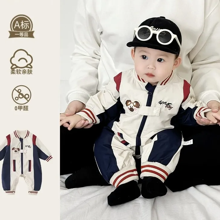 春秋季新款宝宝外出服可爱拼接棒球服外出服连体双层防风爬服