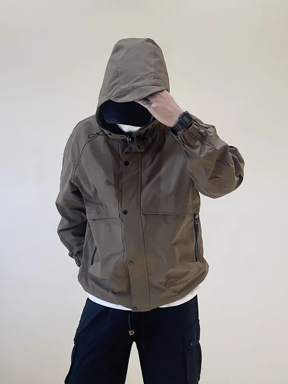 外观散口内里收口常规款连帽夹克外套工装潮流秋季运动男士