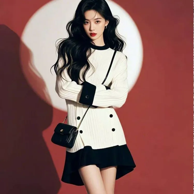 秋季新款黑白撞色针织连衣裙秋冬高端贵气感女式毛衣新款2025款