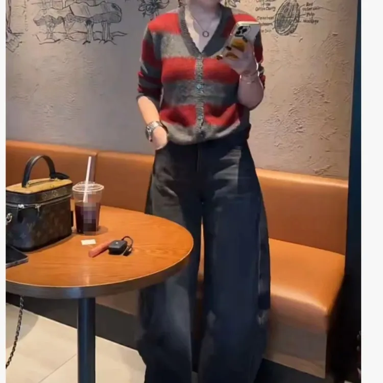 新款时尚气质V领拼色上衣百搭宽松裤子女装