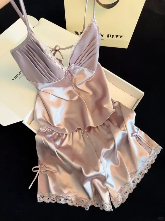 法式性感气质蕾丝边冰丝吊带睡衣女夏天新款短裤套装凉感家居服女