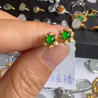 翡翠耳饰18K金镶嵌翡翠吊坠项链