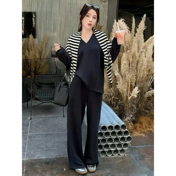 早秋老钱风穿搭一整套女时尚松弛慵懒宽松卫衣披肩阔腿裤三件套装