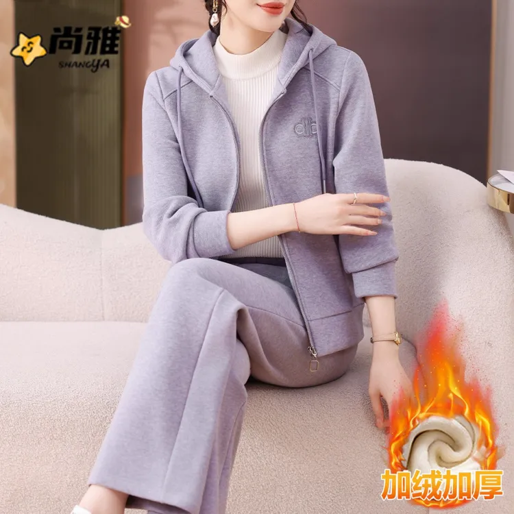 品牌高级感妈妈外套秋冬运动服套装女加绒加厚卫衣连帽休闲两件套