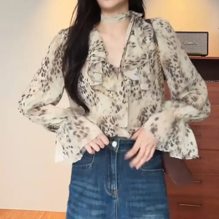秋季新款显瘦百搭气质拼接设计感豹纹衬衫LK2506516