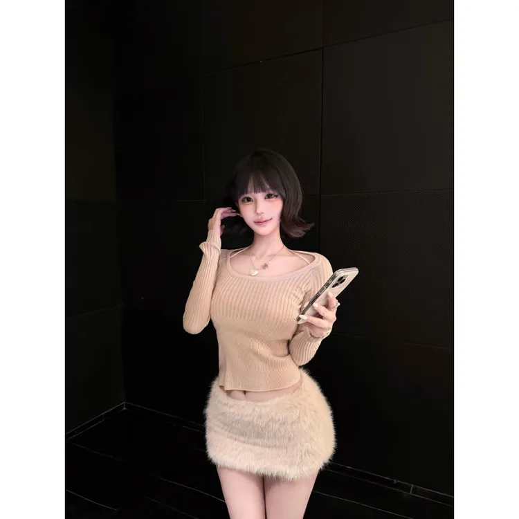 纯欲辣妹套装女秋季设计感气质U领显瘦针织衫休闲毛毛短裙两件套