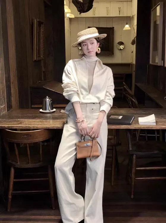 韩系时尚减龄气质长袖衬衫打底T恤上衣女2025新款显瘦休闲裤套装