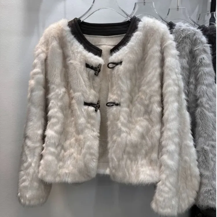 8984#实价高级感小香风牛角扣外套女秋冬毛毛保暖上衣