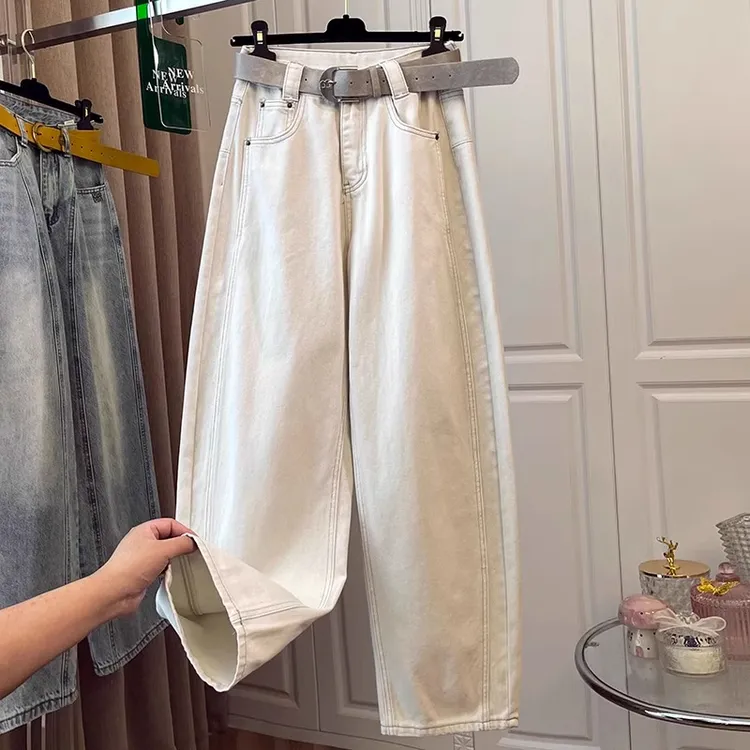 复古米白色弯刀直筒牛仔裤女春秋2025新款高腰显瘦宽松阔腿香蕉裤