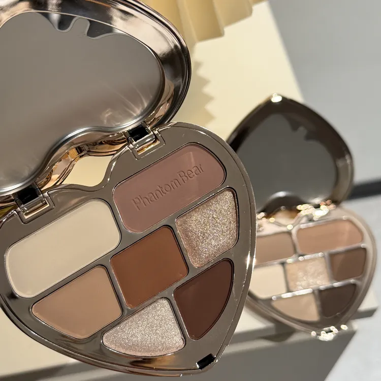 幻影小熊七色眼影PB219送双头无字印双头刷