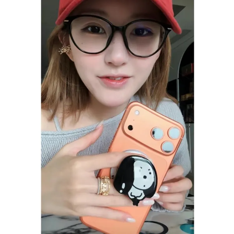 新款赵露思同款小狗手机磁吸气囊支架RosyDoedian腊肠犬手机支架