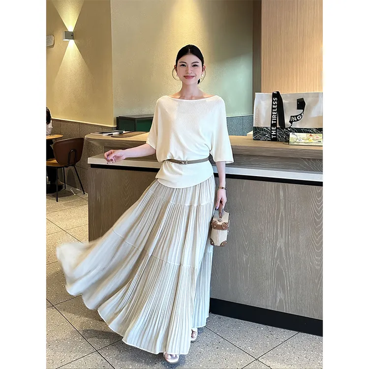 法式气质温柔百搭宽松冰凉可斜肩上衣压褶蛋糕裙一套套装网红时尚