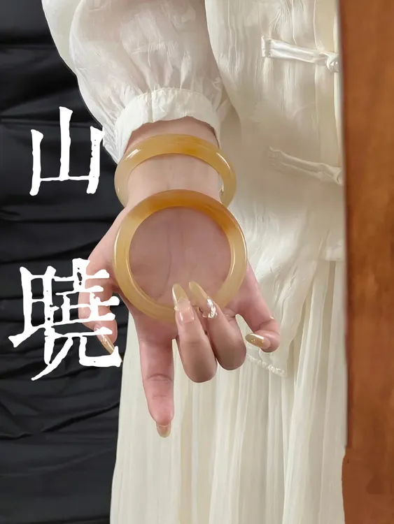 云南黄龙玉(一物一拍)高冰美人镯玉手镯