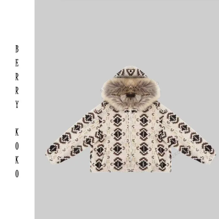秋冬复古花纹羔毛“貉子毛”领慵懒风保暖外套W191