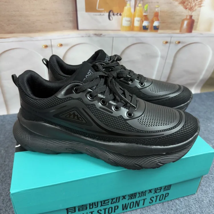 【全皮运动鞋】情侣男缓震胶跑道公路减震运动鞋飞织皮面运动鞋