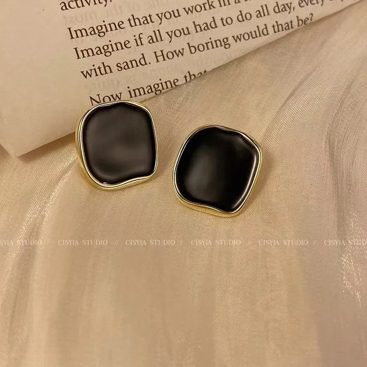 锌合金合成锆石耳饰 法式复古耳环女2023新款爆款耳钉轻奢小众设