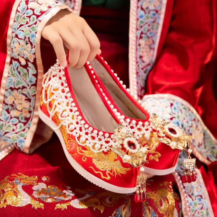 凤凰秀禾结婚红鞋明制加绒保暖内增高中式婚鞋新娘鞋结婚鞋女冬款