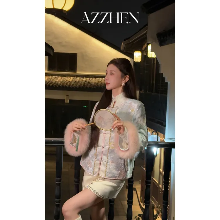 AZZHEN【翩若梦影】新中式重工真丝丝绒刺绣拼接狐狸毛羽绒服冬季