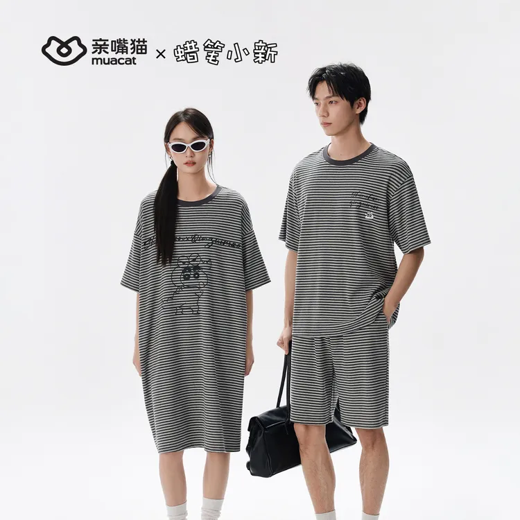 亲嘴猫蜡笔小新莫代尔棉情侣短袖睡裙男女条纹睡衣家居服套装夏季