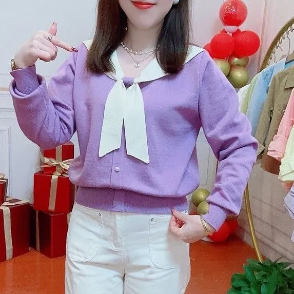 早秋洋气围巾领针织衫气质上衣女2025春秋新款时尚百搭显瘦妈妈装