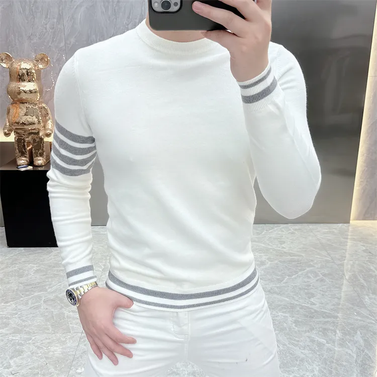 2025秋冬新款条纹简约长袖针织毛衣男时尚修身百搭帅气休闲打底衫