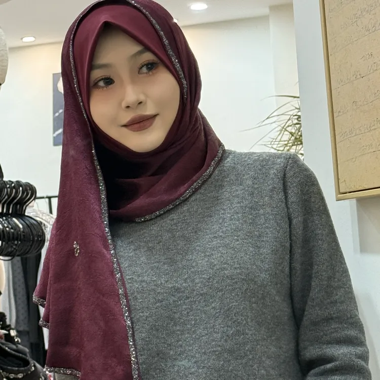 柯儿·醋酸皱蝴蝶结绕巾纱巾（有胶味，介意勿拍）