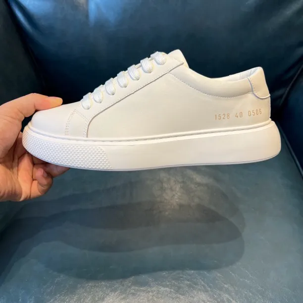 男士小白鞋休闲板鞋极简风白色板鞋男士潮流小白鞋四季夏季春季