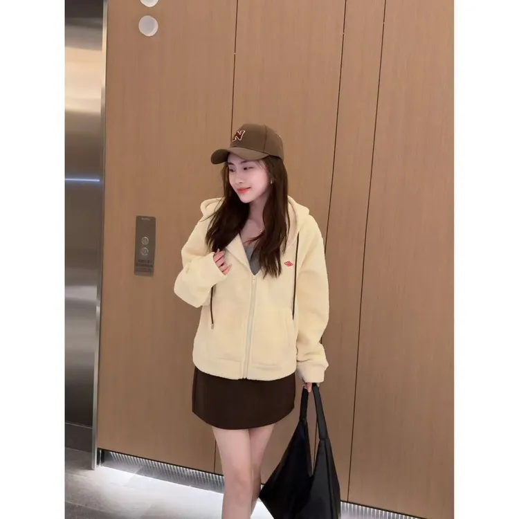 【新款毛绒连帽外套】小允姐姐2025新款时尚高级外套