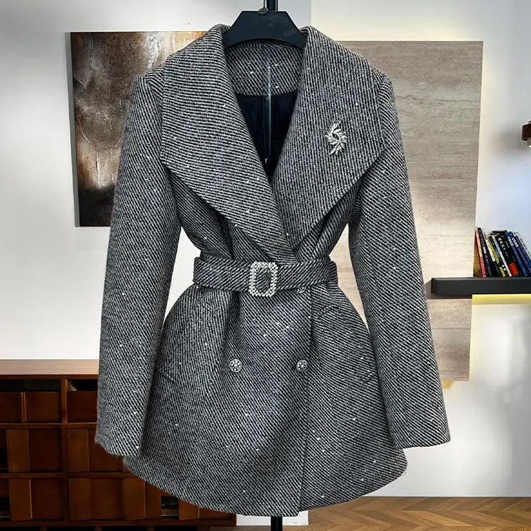 气质名媛小香风加厚2025冬季新款高级感百搭减龄修身外套女H575