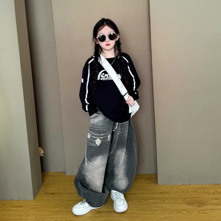 女童2025新款中大童韩版洋气春秋季宽松卫衣哈伦休闲牛仔裤套装潮