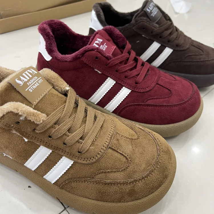 娜娜家秋冬老少通穿加绒加厚休闲百搭鞋5602