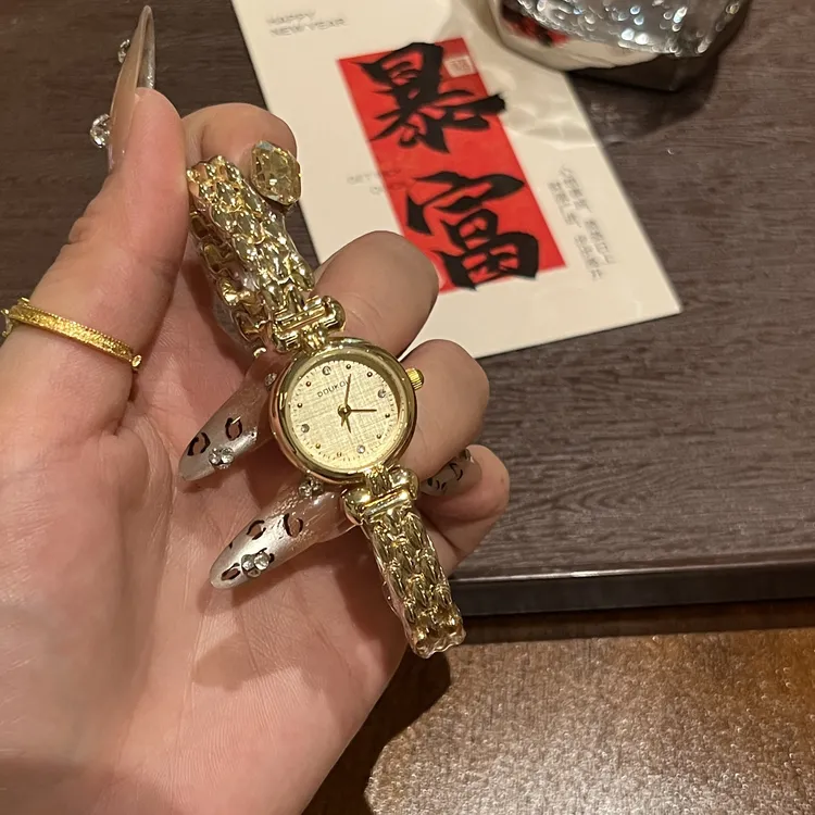 小金表女士简约轻奢表小表盘精致气质百搭石英手表B115