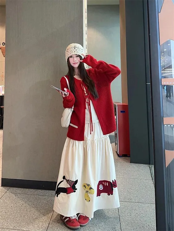 2025秋季新款韩系时尚穿搭红色开衫打底衫上衣高腰半身裙三件套装