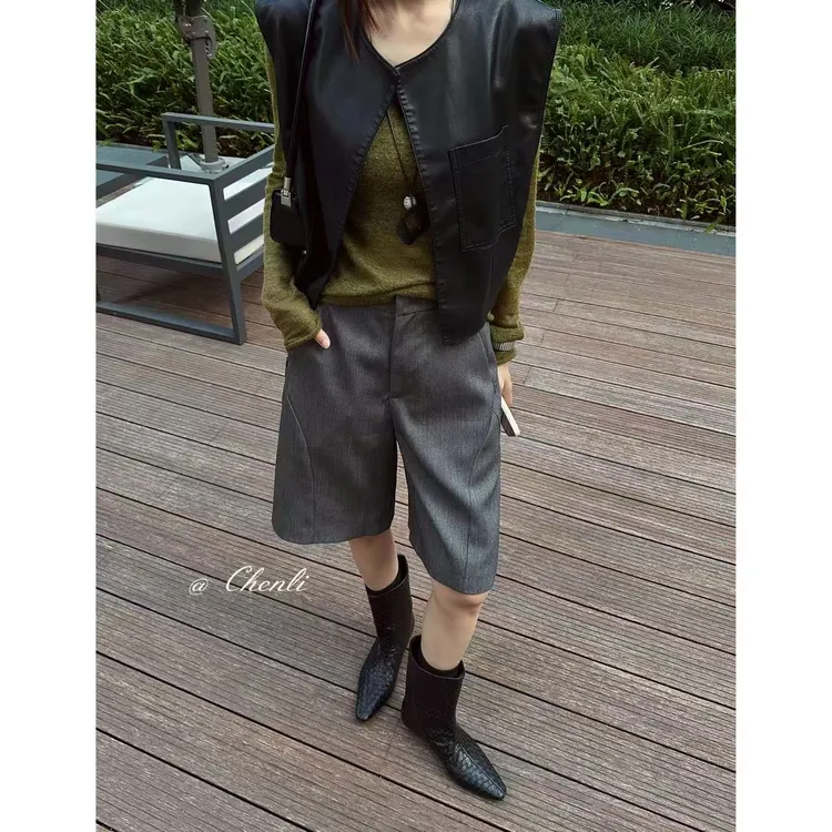 XiANJiE 2025【干练酷感】设计感高奢干练通勤修腿显瘦短裤女
