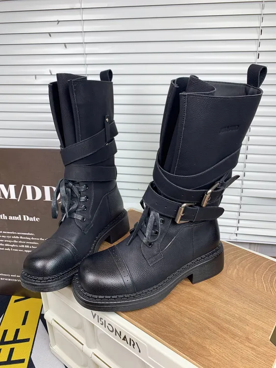 复古英伦风马丁靴女2025夏季新款粗跟皮带扣短靴机车靴百搭单靴潮