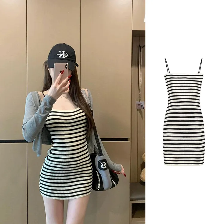 Moses Queen/魔西女王条纹针织吊带包臀裙女夏季收腰显瘦短裙开衫