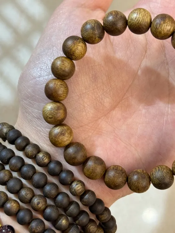 沉香棋楠沉香手串乌身卡0.9*5克多样性发货一条