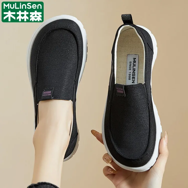 木林森女鞋秋季休闲平底透气一脚蹬显脚小软底孕妇妈妈老北京布鞋