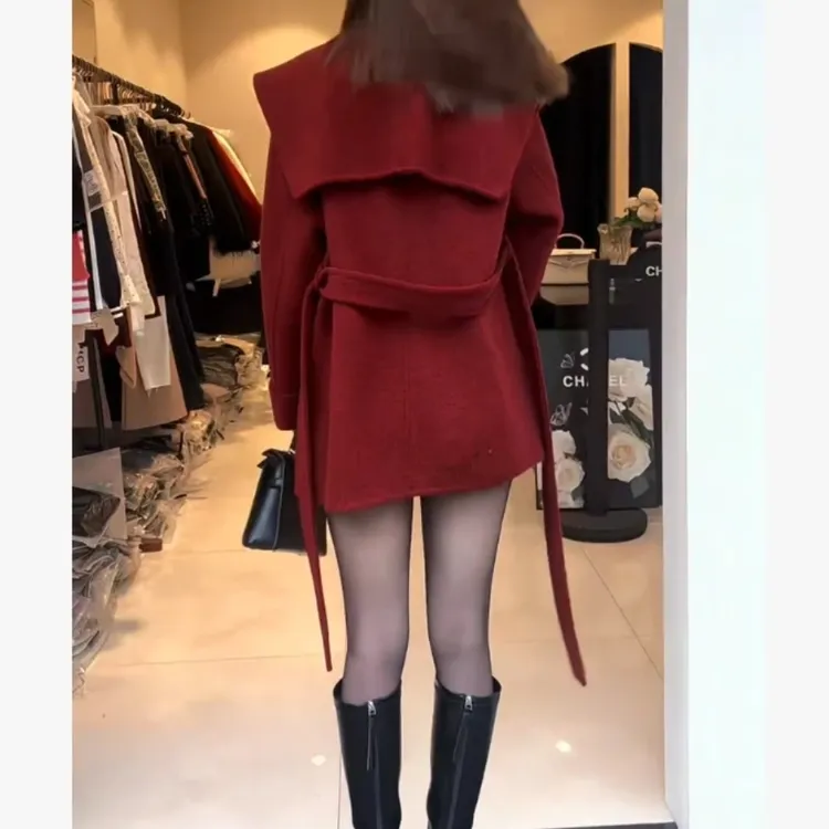 纯色气质系带大衣新款外套女装系带大摆领新式