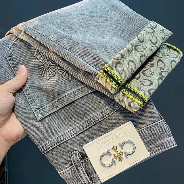 欧洲站潮牌刺绣九分牛仔裤男士2025春夏新款印花休闲修身小脚裤子