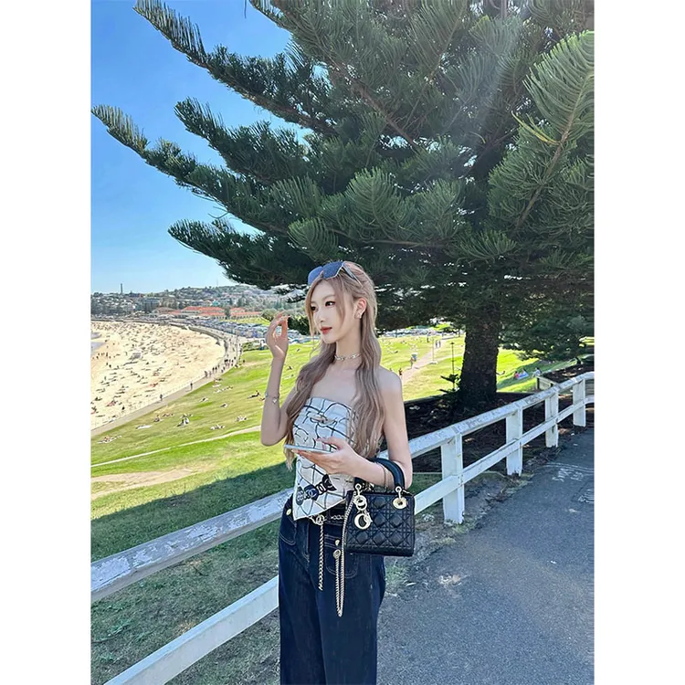 纯欲辣妹度假风山茶花修身露背抹胸上衣高腰显瘦直筒阔腿牛仔裤女