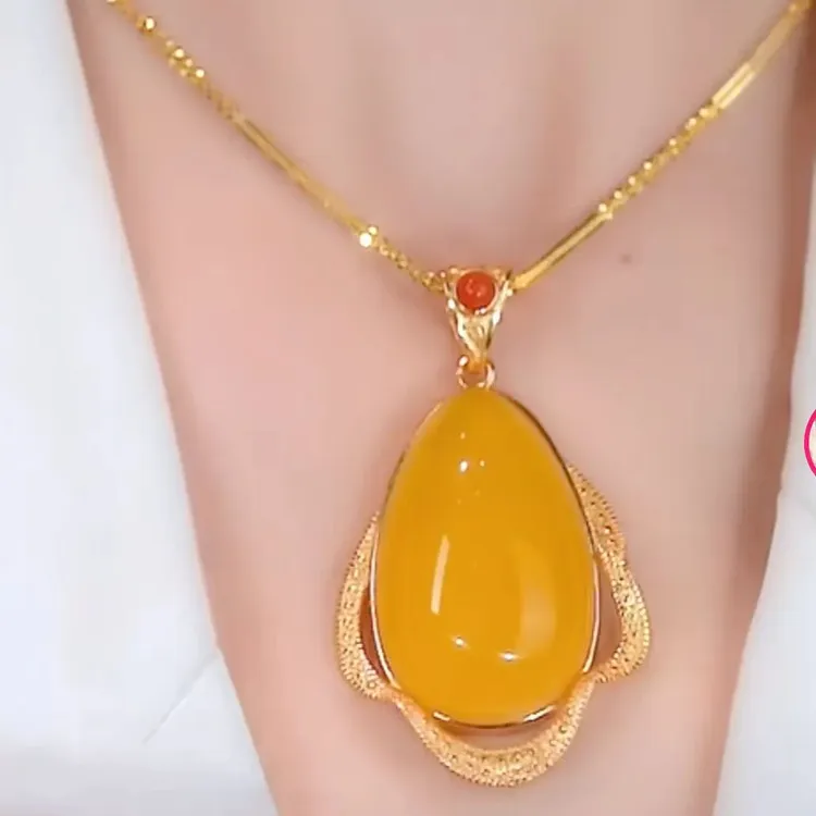 合金仿水晶吊坠 冰黄海洋之心复古水滴形高端贵气项链/吊坠