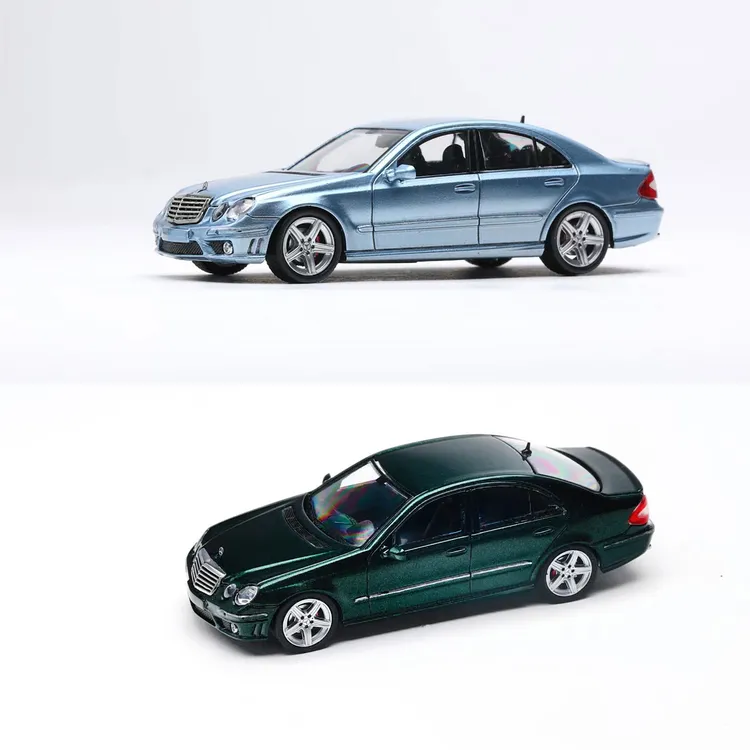 King Model车模 1:64 合金 四眼奔驰E63 AMG W211 小比例汽车模型