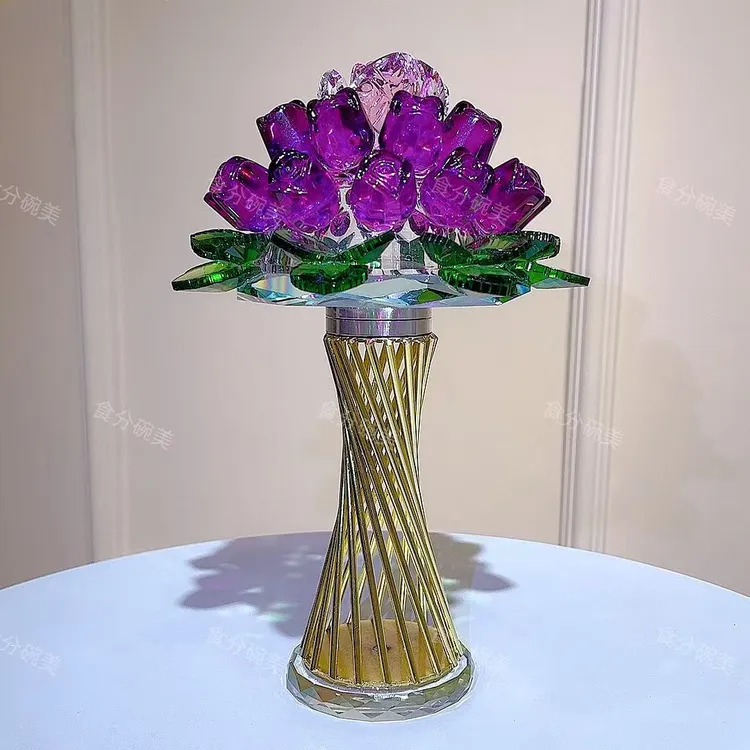高档轻奢旋转手捧紫色水晶玫瑰花束摆件（高约23cm花直径水晶摆件