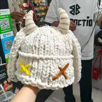 针织手工钩织小牛帽子